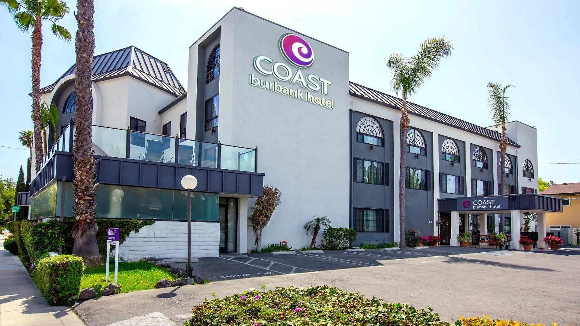 Coast Burbank Hotel